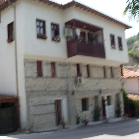 Rimski 2* מלניק